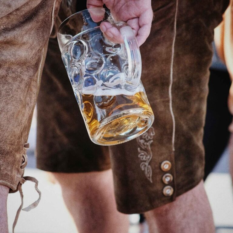 Lederhosen und Bier Galerie